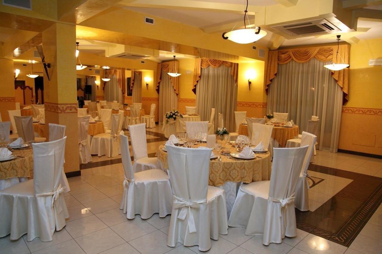 Hotel Apan เรจโจ ดี คาลาเบีย ภายนอก รูปภาพ