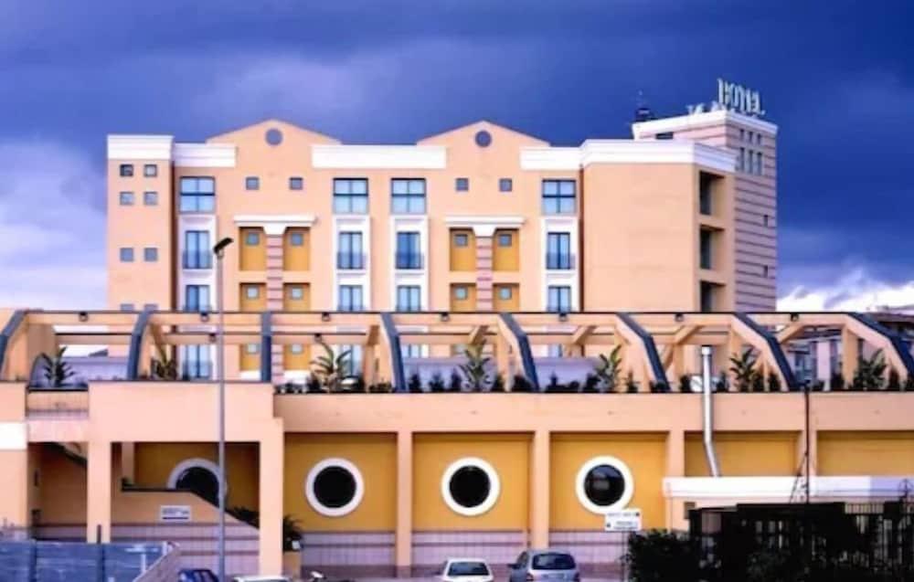 Hotel Apan เรจโจ ดี คาลาเบีย ภายนอก รูปภาพ